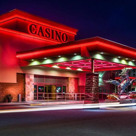 Deerfoot Inn And Casino YYC Eksteriør billede