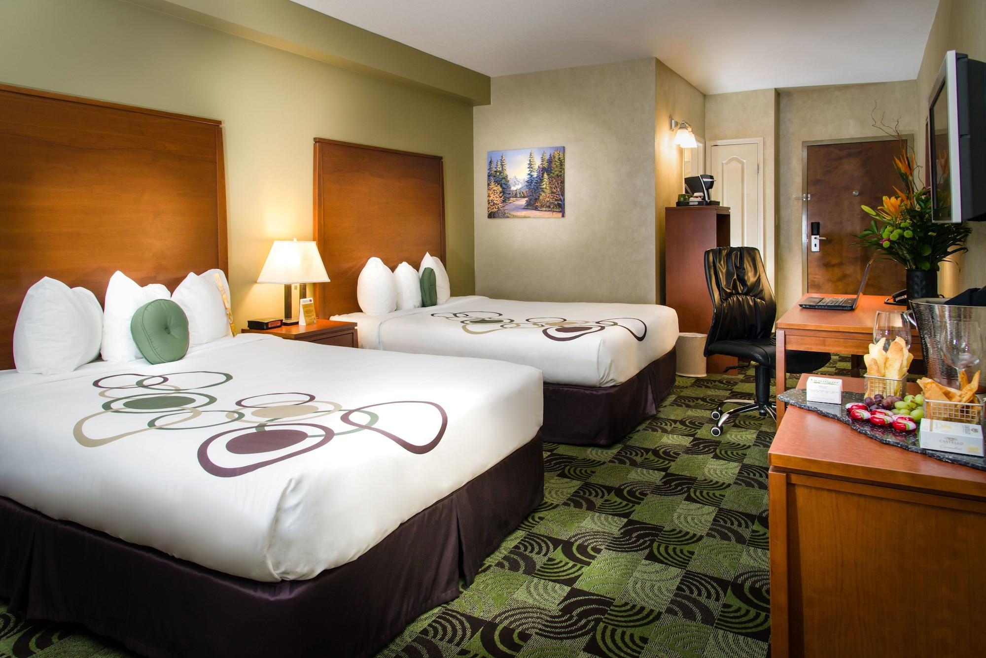Deerfoot Inn And Casino YYC Eksteriør billede